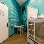 Hostelle - Women Only بيت شباب أمستردام