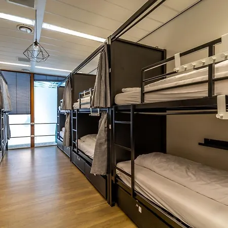 Hostel Hostelle - Female Only *