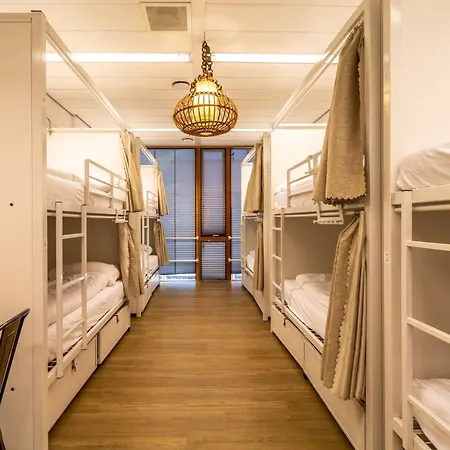 Hostelle - Women Only 旅馆
