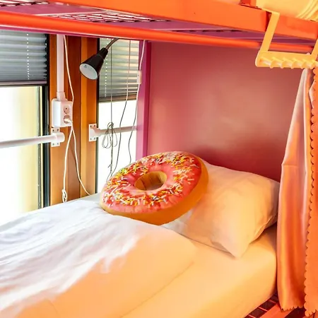 Hostelle - Women Only 旅馆 *