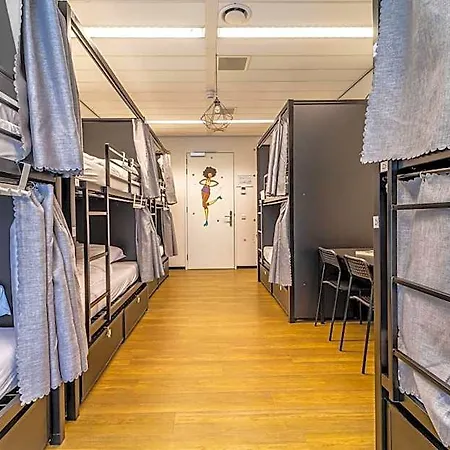 Hostelle - Women Only Hostal