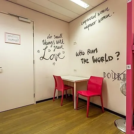 Hostal Hostelle - Women Only Ámsterdam
