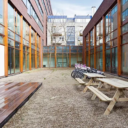 Hostelle - Female Only Amsterdam