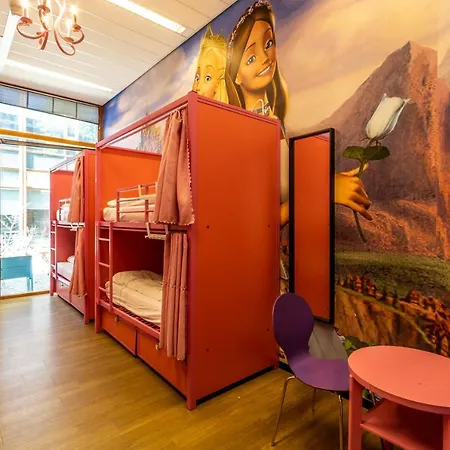 אכסניה Hostelle - Women Only *